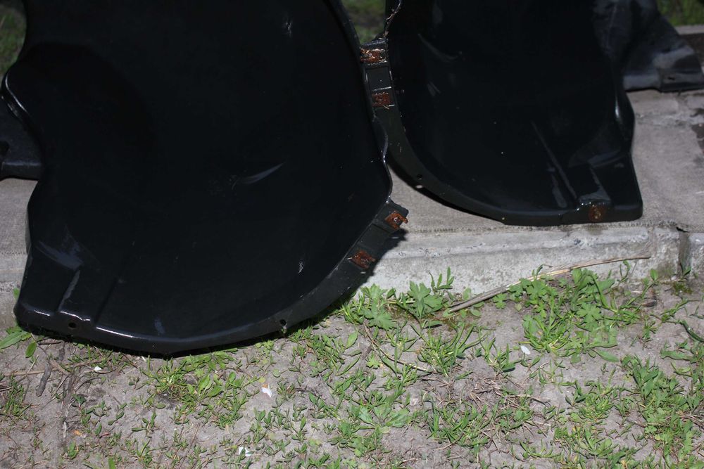 Подкрылоки БМВ Е39, підкрилки BMW E39, ЗАДНІ, оригінальні, локер