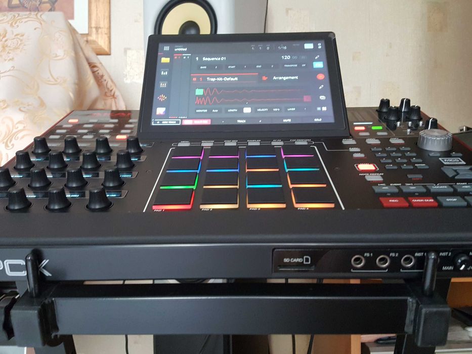 AKAI MPC-X samodzielny