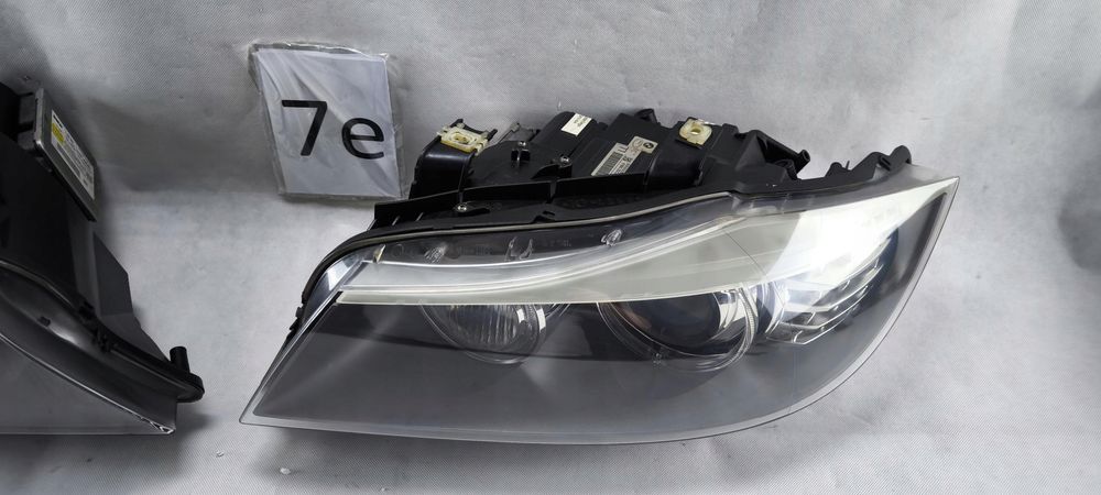 bmw e90 e91 lci lift xenon skretny lewy prawy reflektor 7202589 7202590