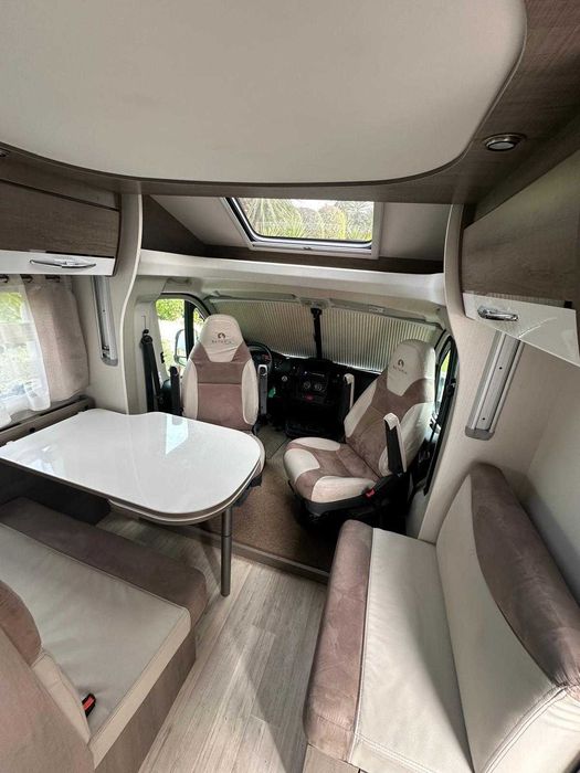Autocaravana em excelente estado