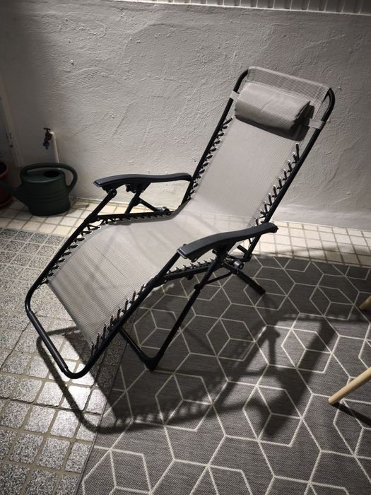 Cadeiras espreguiçadeiras