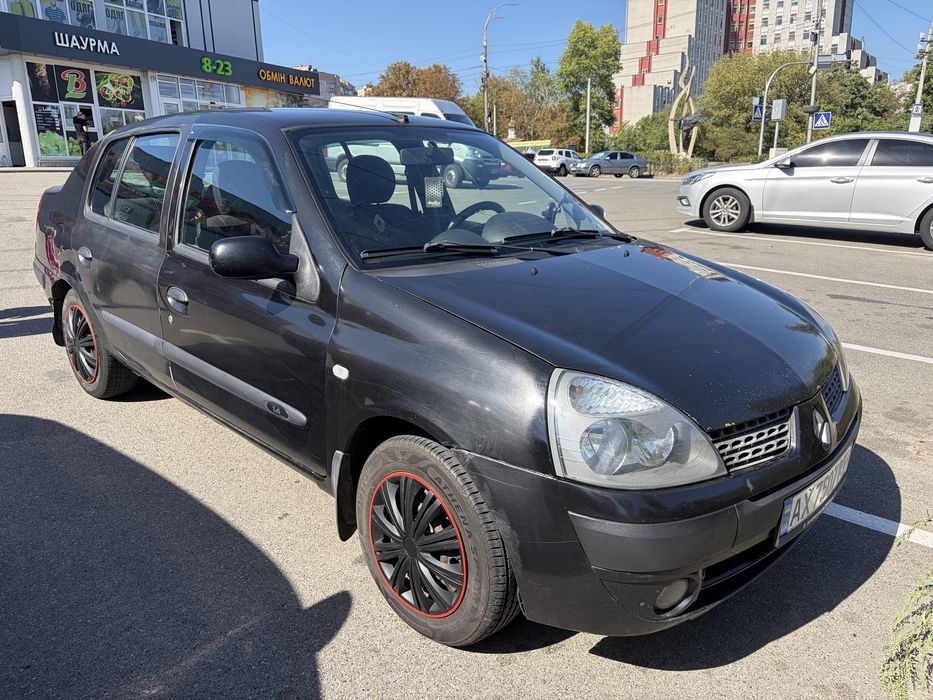 Renault clio simbol