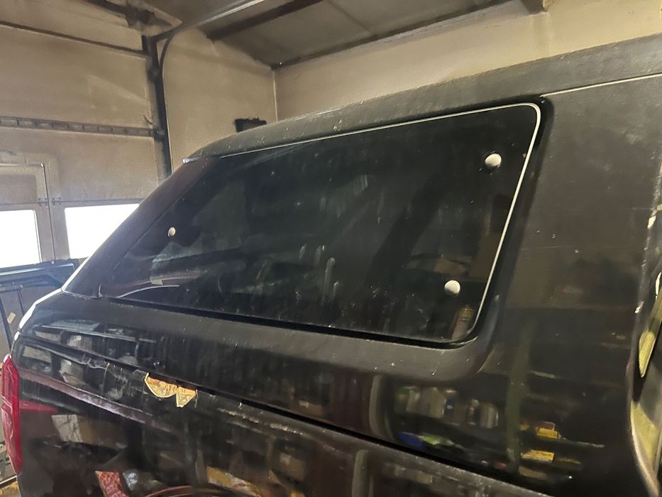 Zabudowa górna paki skrzyni ładunkowej Nissan Navara d40 lift 3.0 v6