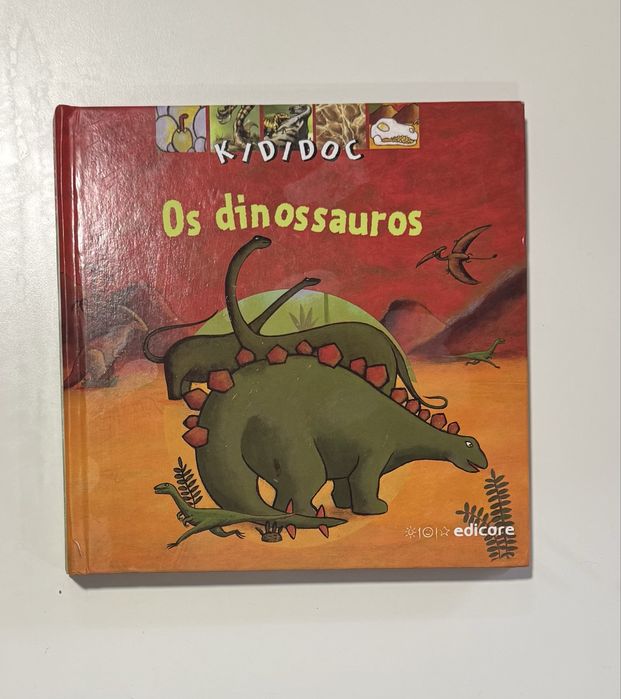 Livro infantil “Os Dinossauros”, da coleção Kididoc