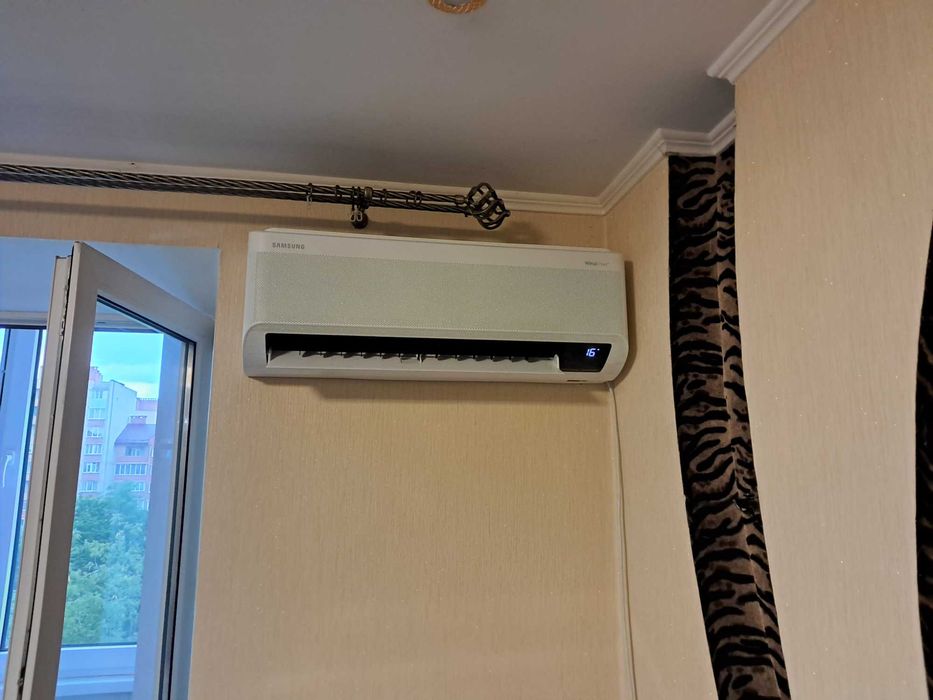 Монтаж кондиціонера ,установка кондиціонера сервіс  продаж кондиціонер