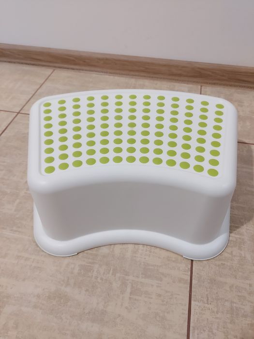 Дитяча сходинка подіум