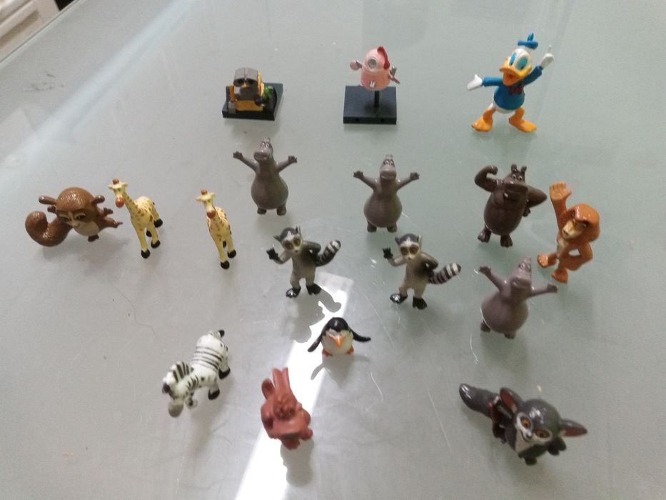 Bonecos colecionáveis