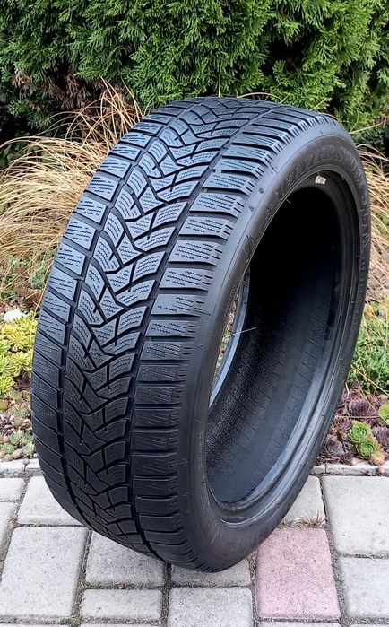 205/50 R17 DUNLOP 21рік 5мм Зимова шина Одна шт