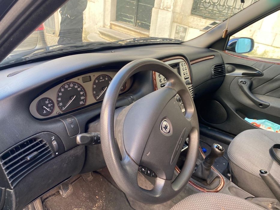 Lancia Lybra 1.6