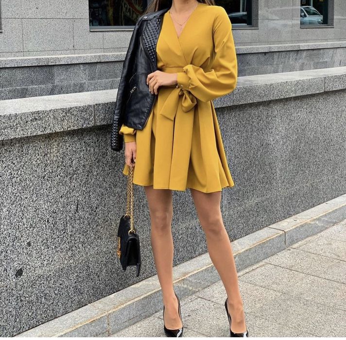 Стильна сукня креп-костюмка