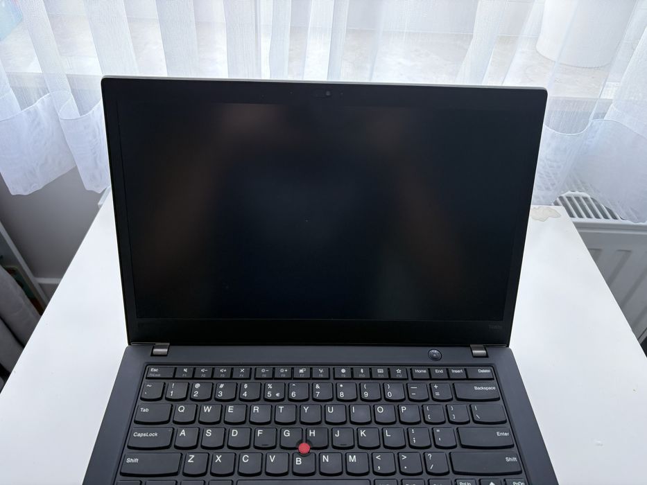 Lenovo T480S Windows 11 / 256GB / 8GB / super stan!