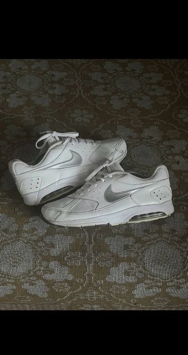 Nike Air Max IVO (Оригінал) — 45 розмір (29 см)
