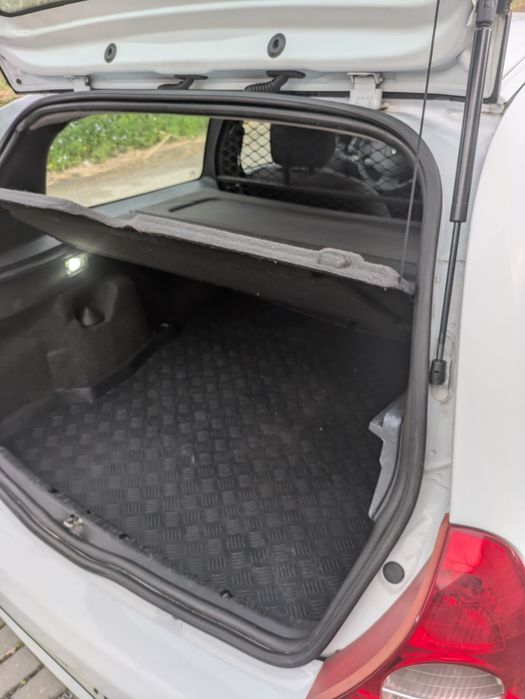 Clio 2 Storia Comercial 1.5 dci