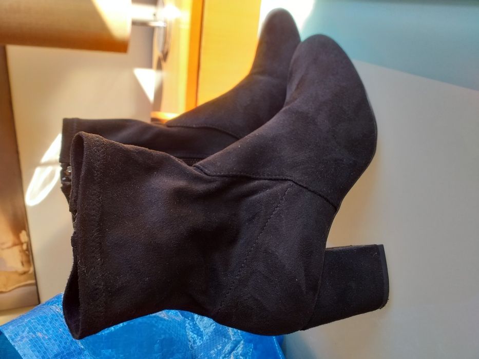 Botas pretas como novas,Stradivarius