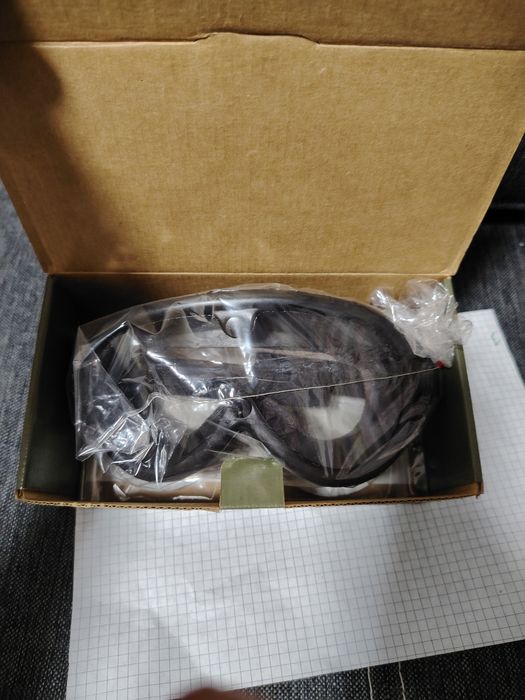 Очки - маска для защиты от ветра, солнца, пыли. Америка.