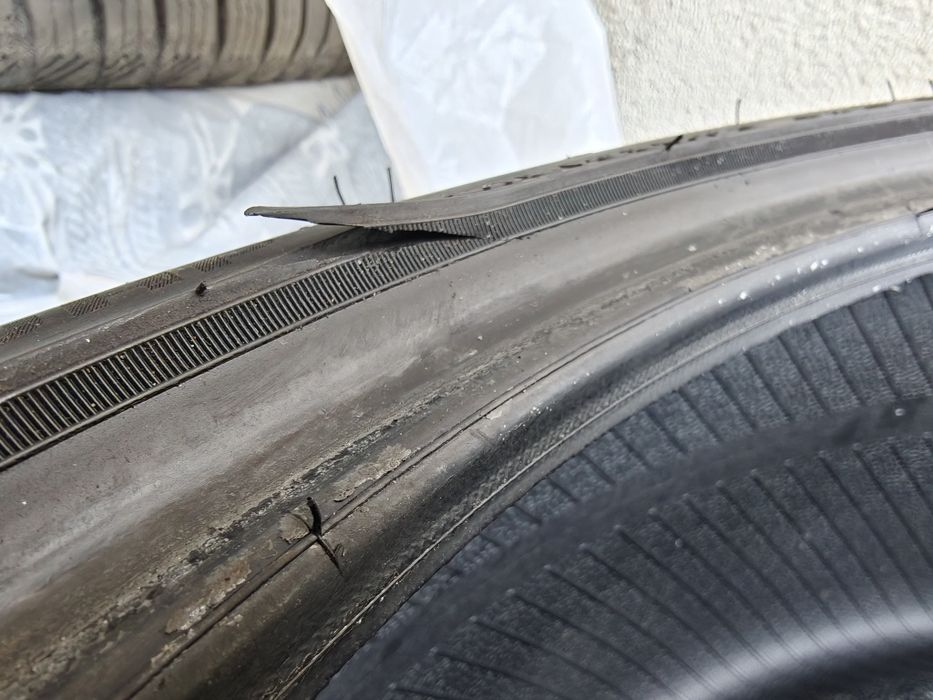Zimowe 245/35 R20 – 2x Nokian WR Snowproof P + 2x Imperial Snowdragon