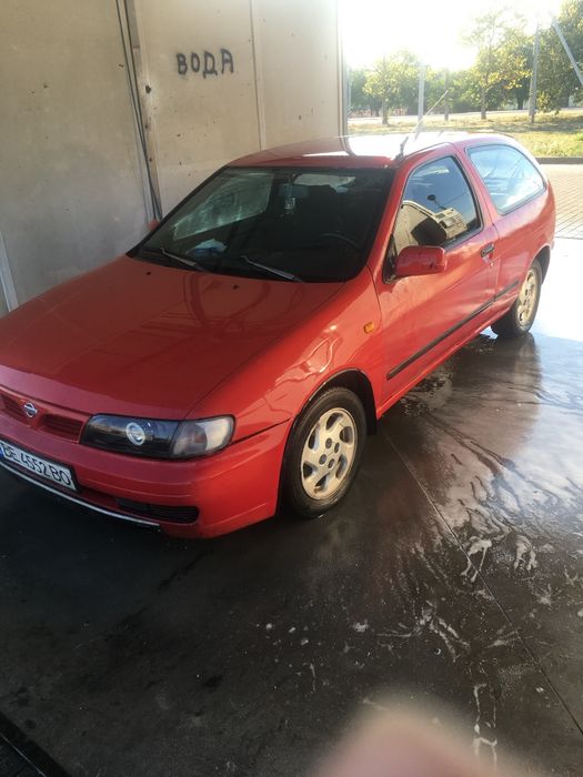 Nissan almera n15