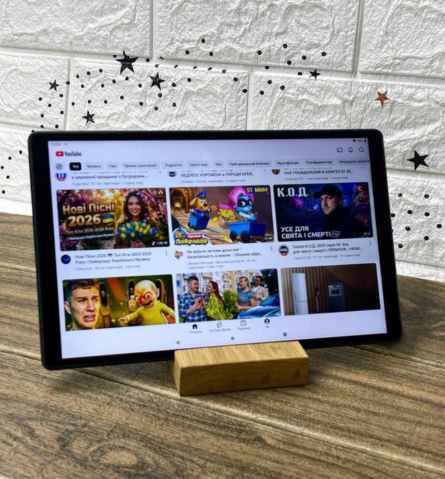 Планшет Lenovo 4/64 "LTE"