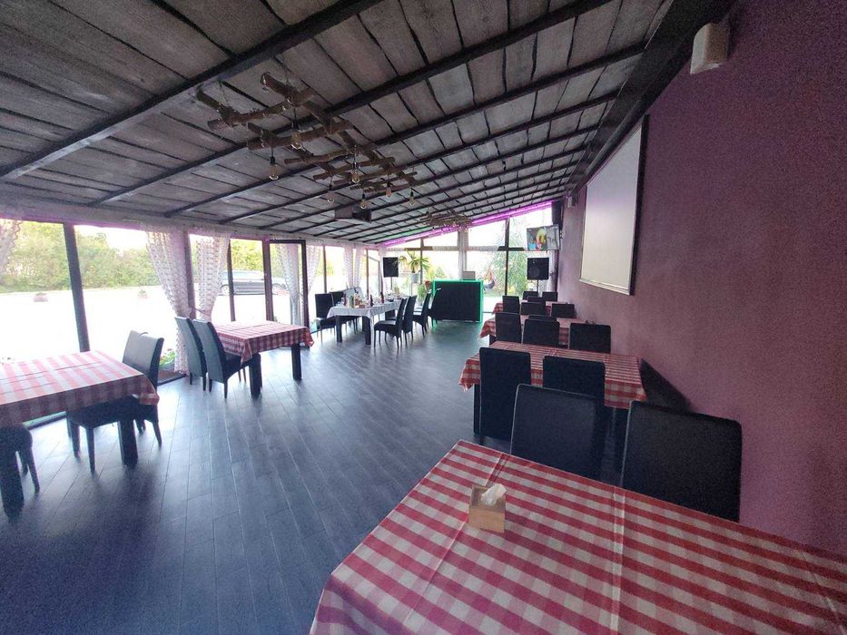 Приміщення діючого ресторану, м. Радехів