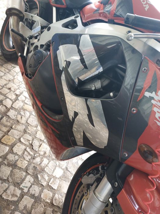 Honda  CBR 900 RR