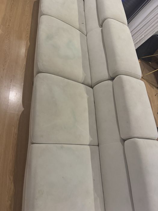 Sofa beje grande