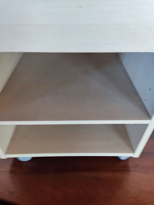 Nightstand/Office Desk with 4 Casters64738618014083123