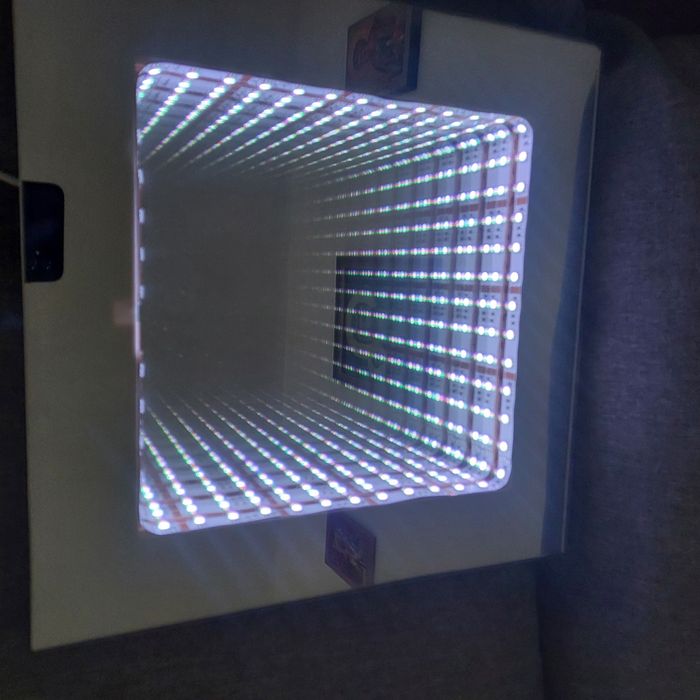 Lustro efekt głębi 3D