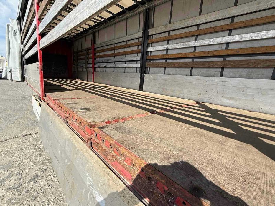 Krone SD 2007 Напівпричіп тентований