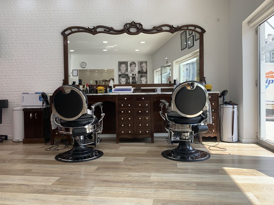 Mobiliario bancadas barbeiro