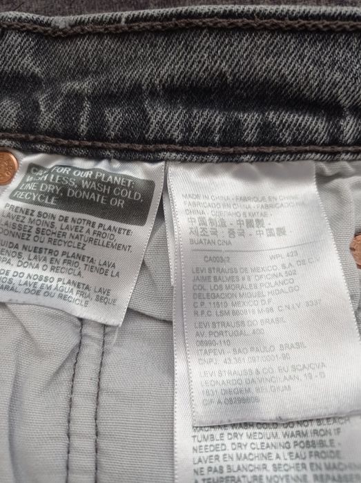 Джинси Levis 501