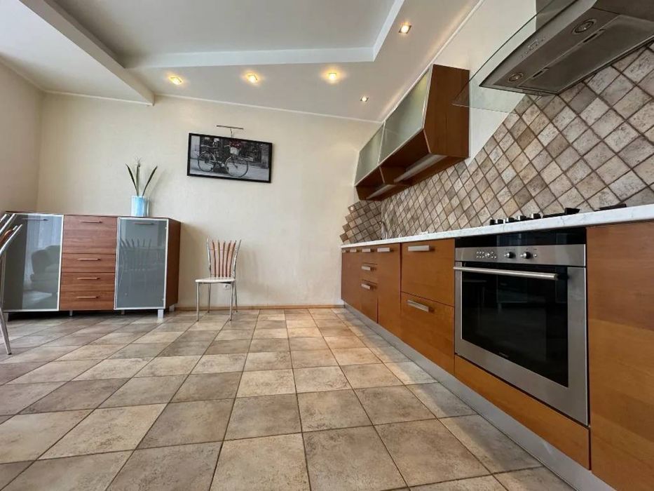 Сдам 3 ком квартру Я. Самарского