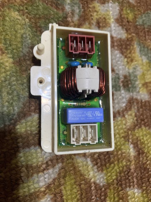 Пральна машина LG WD 1050n Запчастини.