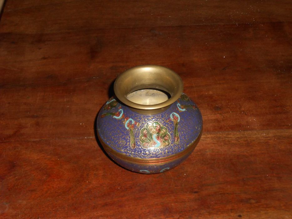 Pote antigo latao trabalhado e taça metal vintage Cuca