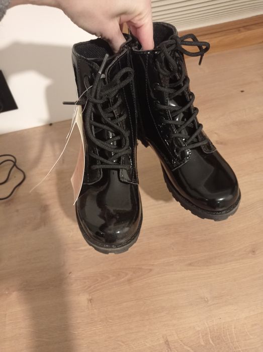 Buty 33 Botki lakierowane jesienne nowe