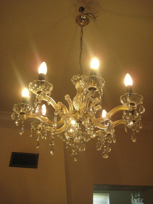 Продам люстру "MARIA - THERESIA"