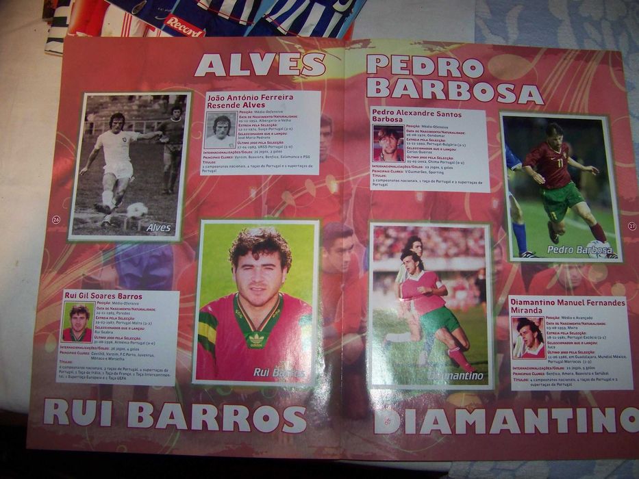 5 cadernetas de cromos de futebol