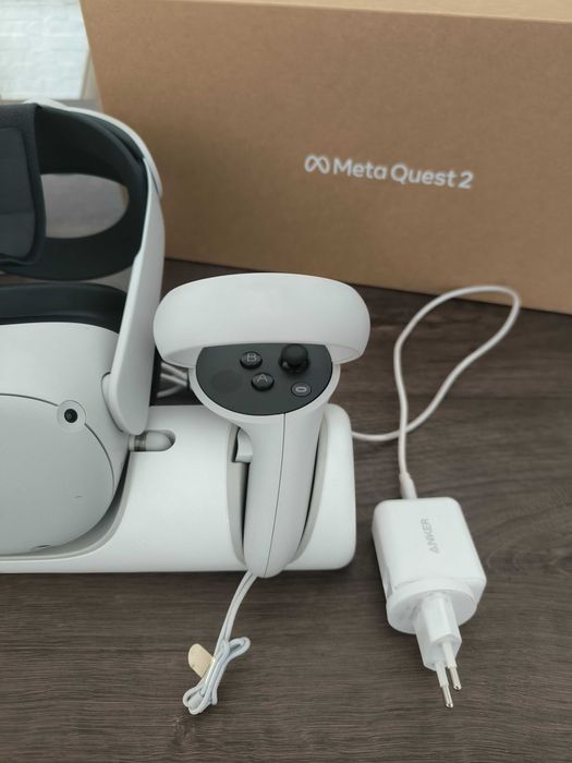 Meta Quest 2 128GB + Dock de Carregamento Anker | Como Novo