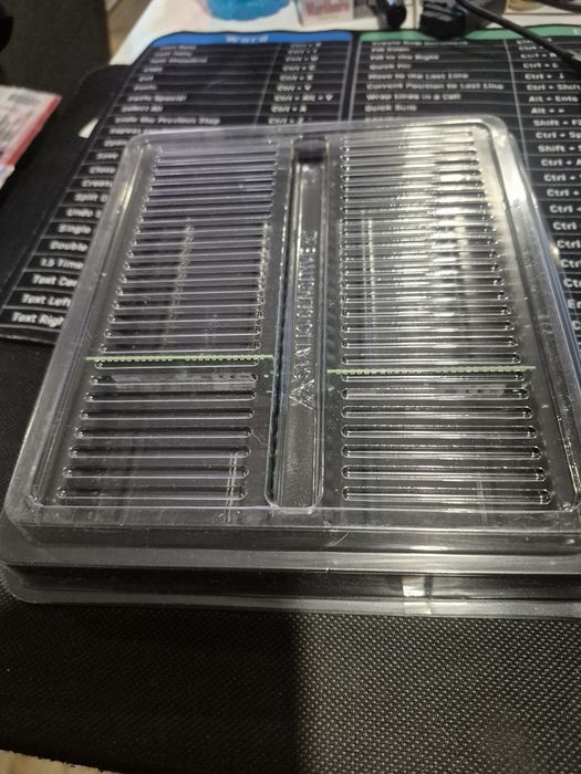 Pudełko na 50szt. Ram sodimm (ddr3, ddr4 ,ddr5)