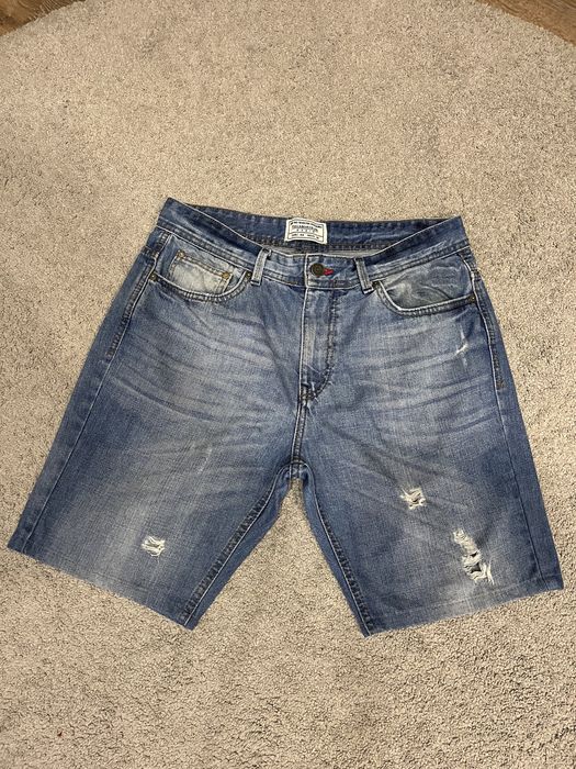 4 Peças de Roupa 8€