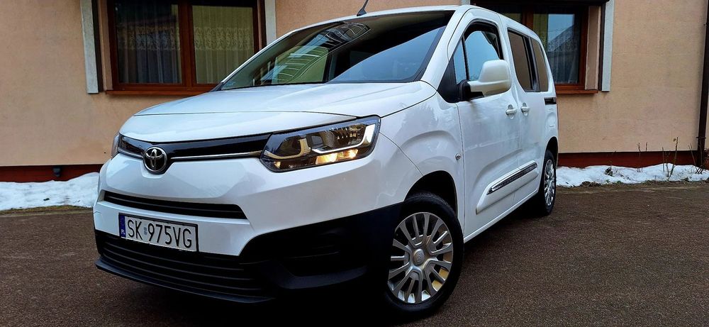 Toyota Proace City Verso -1 Właściciel /*PRZEBIEG 10 Tyś Kilometrów*/. Polski Salon . Vat 23%