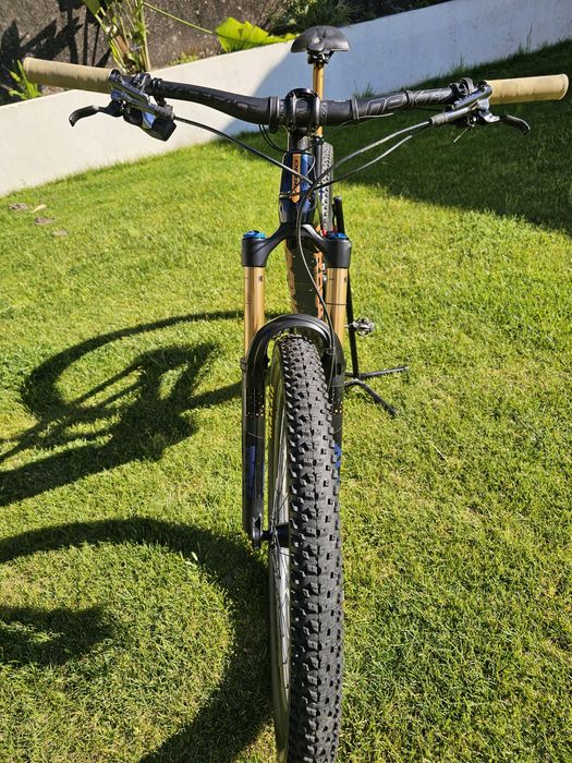 Orbea rise M team, axs