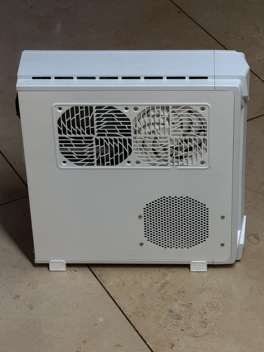 SilverStone Raven RVZ03-ARGB – Como Nova – Completa na Caixa