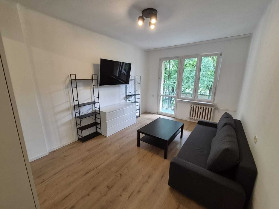 Jasna, przytulna kawalerka 31 m² | Tychy, al. Niepodległości 74 | Świetna lokalizacja!