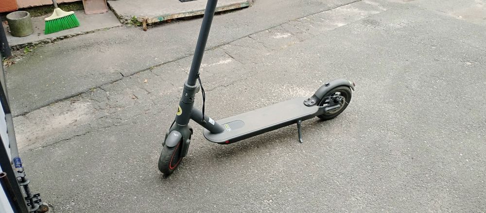 Електросамокат You fs