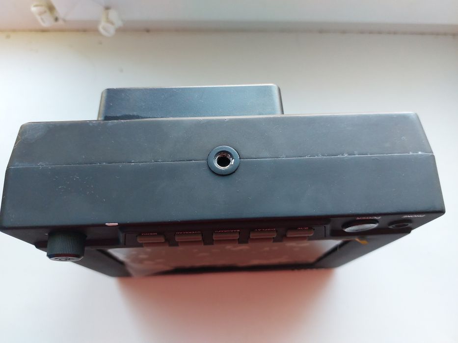 SWIT S-1057DP накамерний монітор