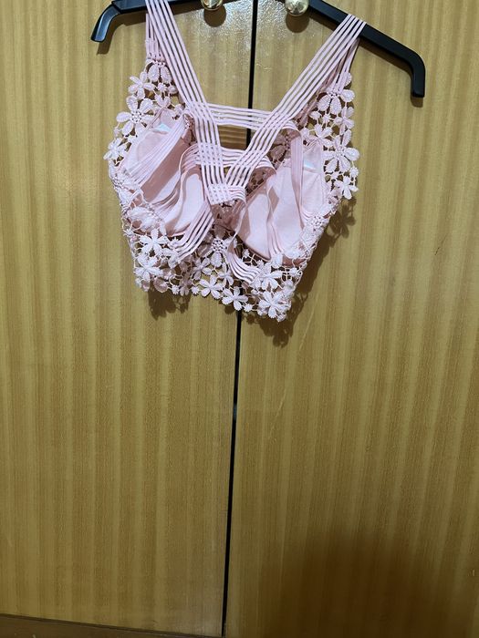 Vendo 2 sutiãs de Senhora