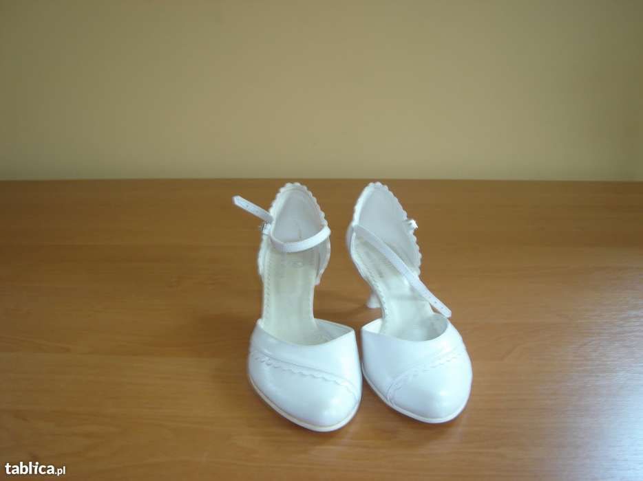 Buty ślubne - białe