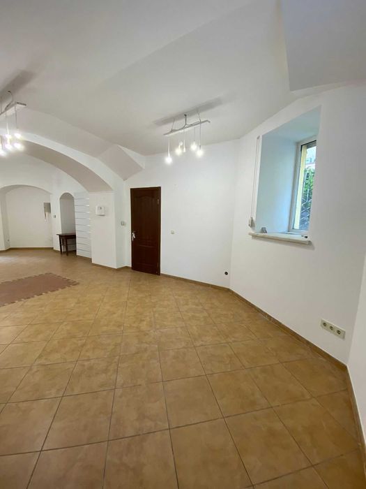 Продаж комерції 48 кв.м. вул. Винниченка (біля прощі Митної)