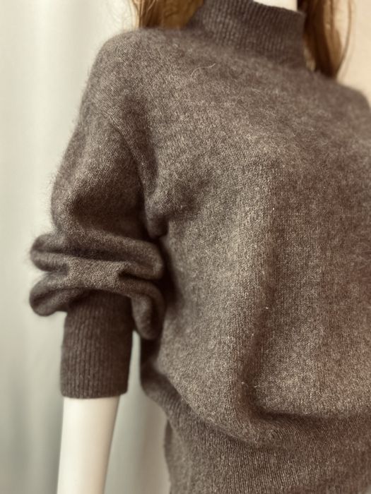 Sweter z angory melanż brązowy ponadczasowy ciepły zima