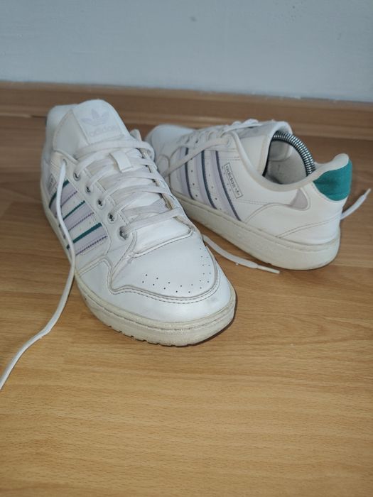 Markowe Buty adidas - Ny 90 Stripes białe sneakersy trampki r 39 1/3 s